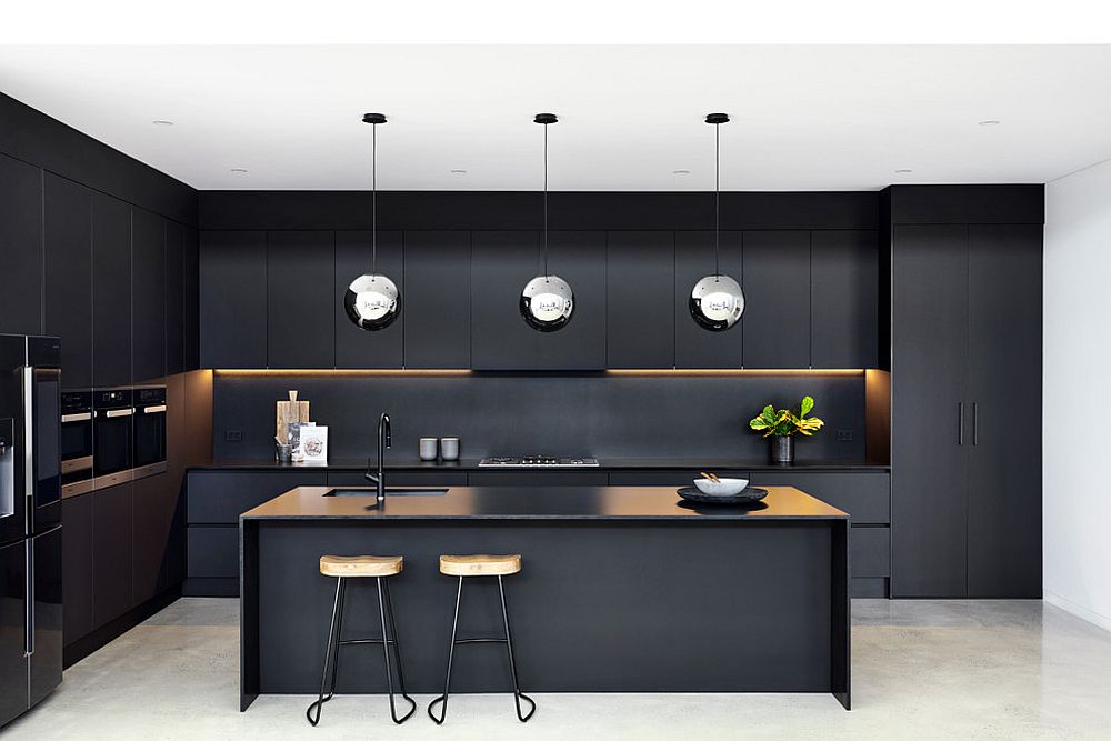 17 Beautiful Black Kitchen Designs