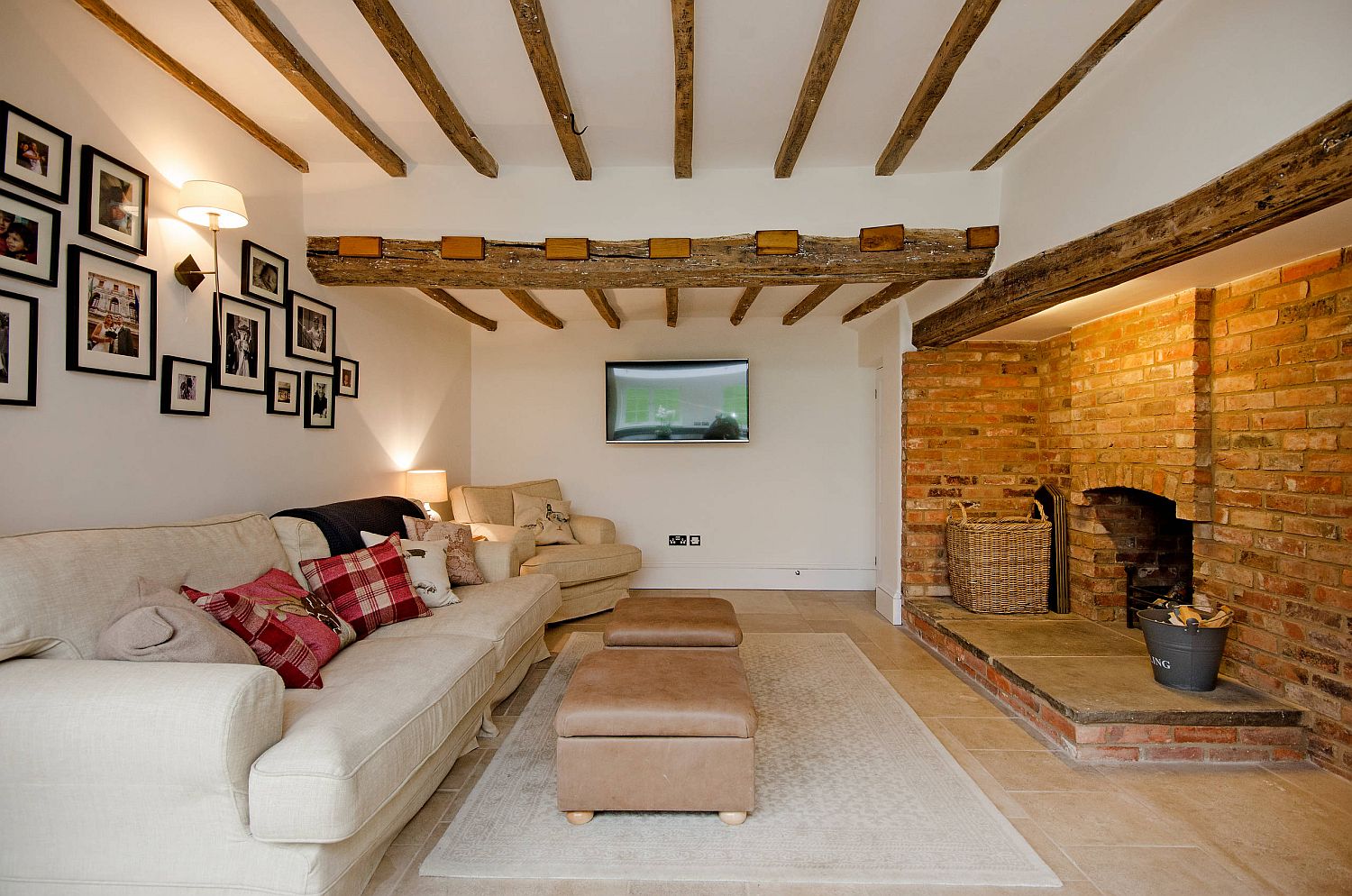 Ceiling Beams: The Best Paint Color Ideas [P]